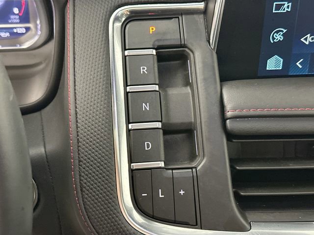 Used 2024 Chevrolet Tahoe RST w/ Luxury Package AWD/4WD image 15