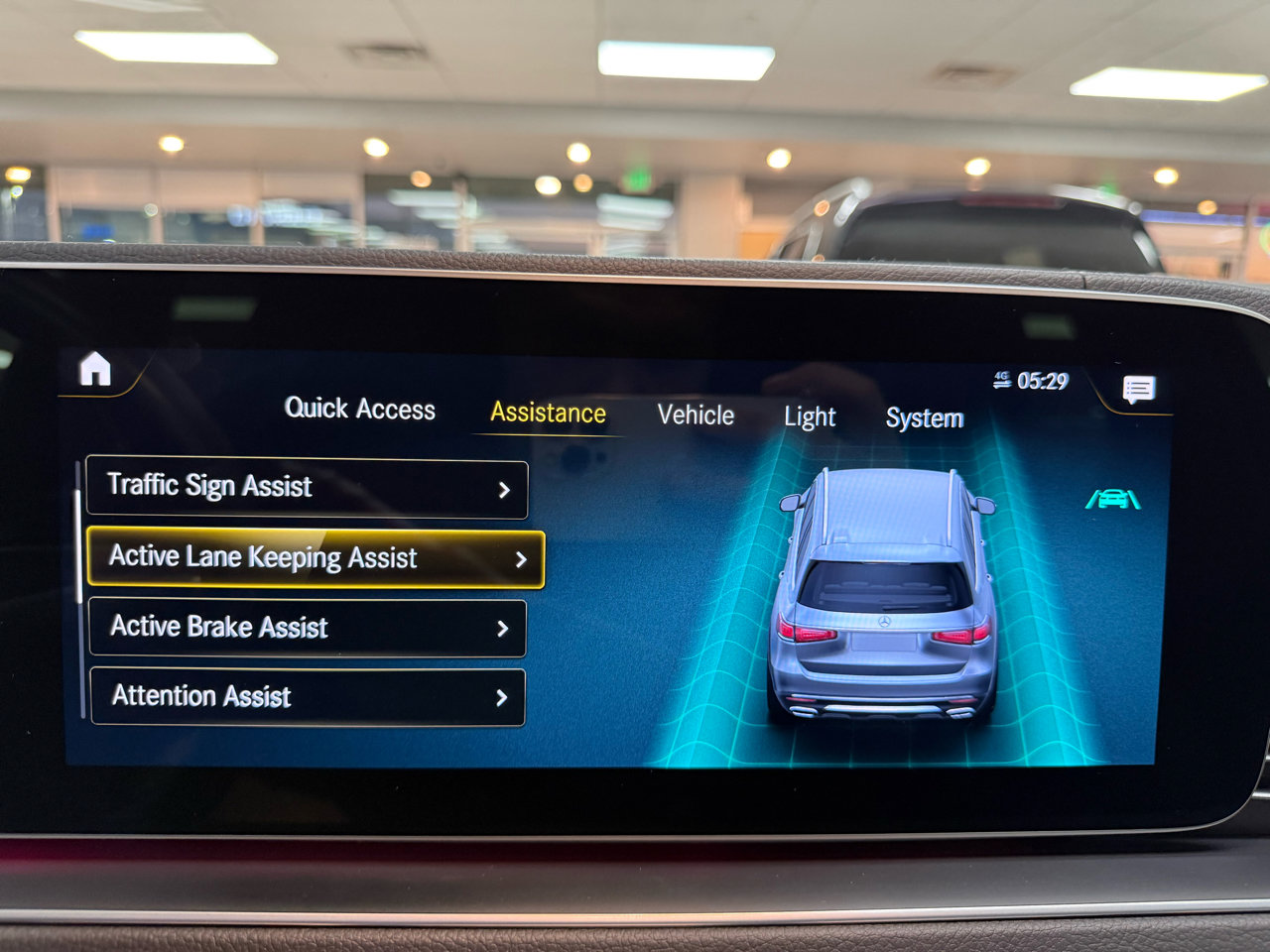 Used 2022 Mercedes-Benz GLS 450 4MATIC image 23