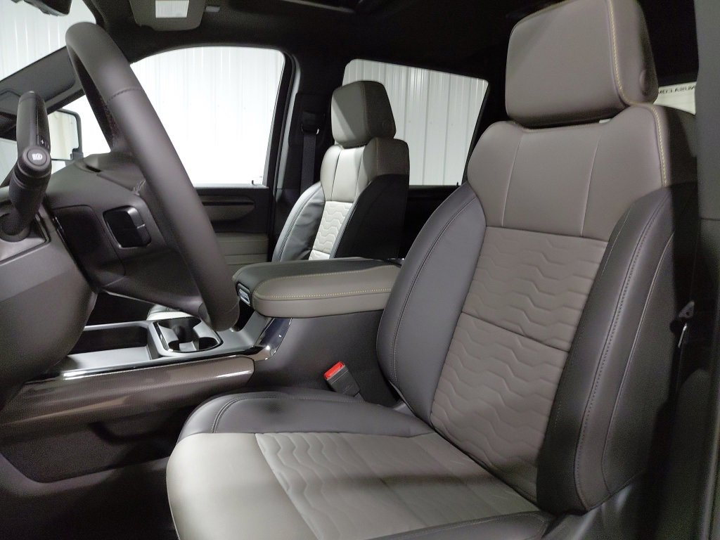 New 2026 Chevrolet Silverado 2500 ZR2 w/ LPO, Dark Essentials Package image 5