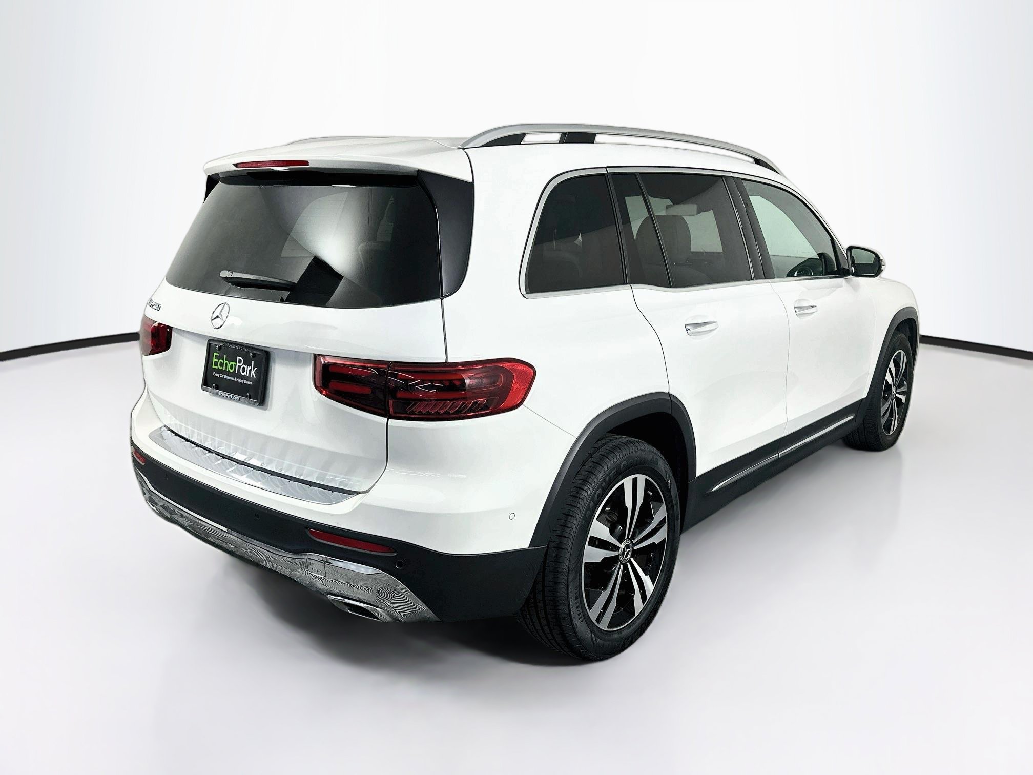 Used 2025 Mercedes-Benz GLB 250 image 9