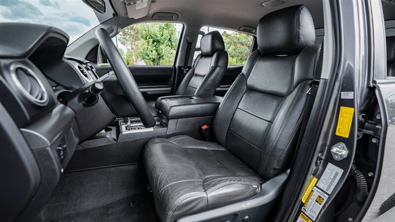 Used 2016 Toyota Tundra SR5 w/ SR5 Upgrade Package RWD image 19