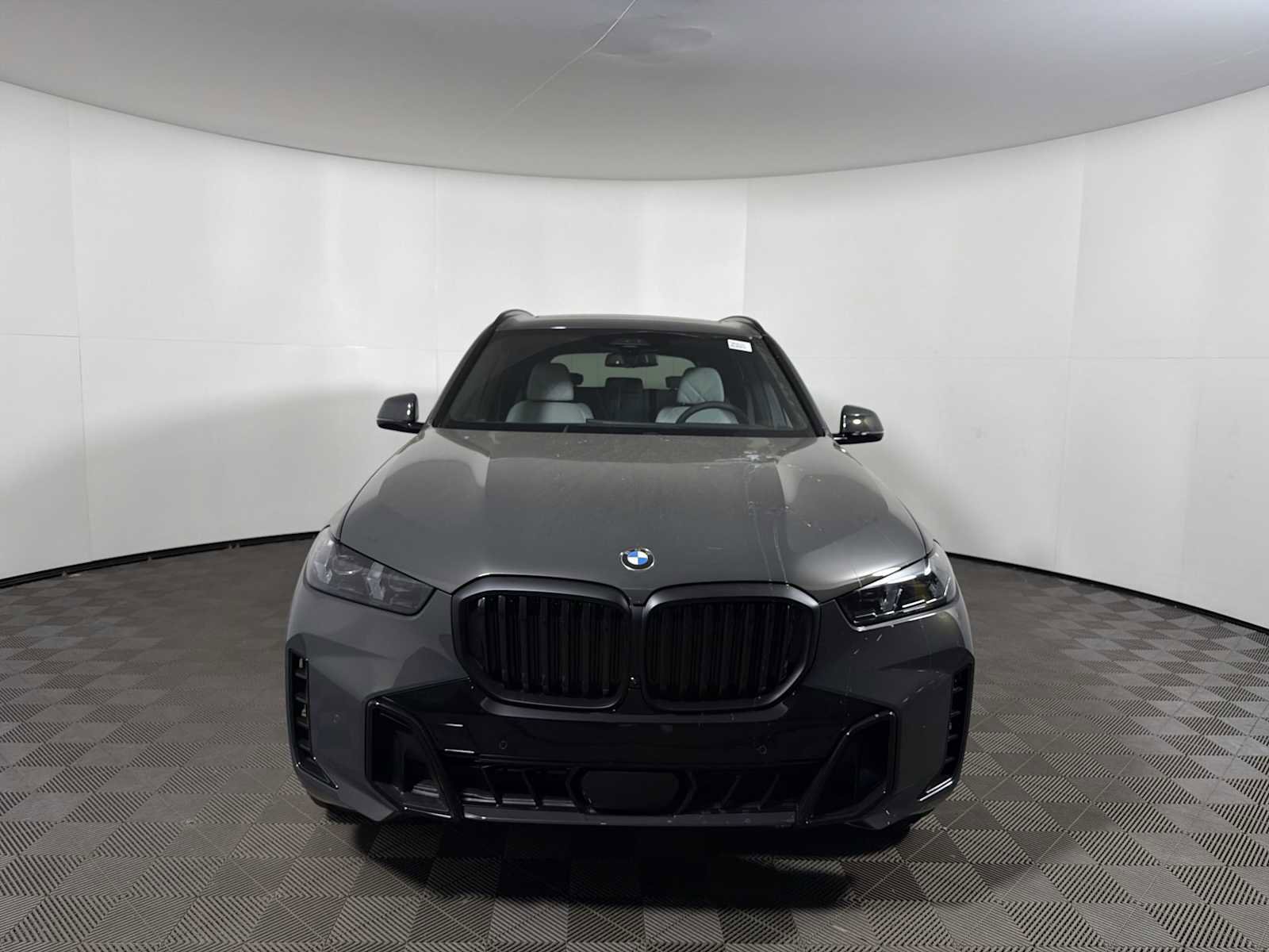New 2026 BMW X5 xDrive40i w/ M Sport Package AWD/4WD image 5