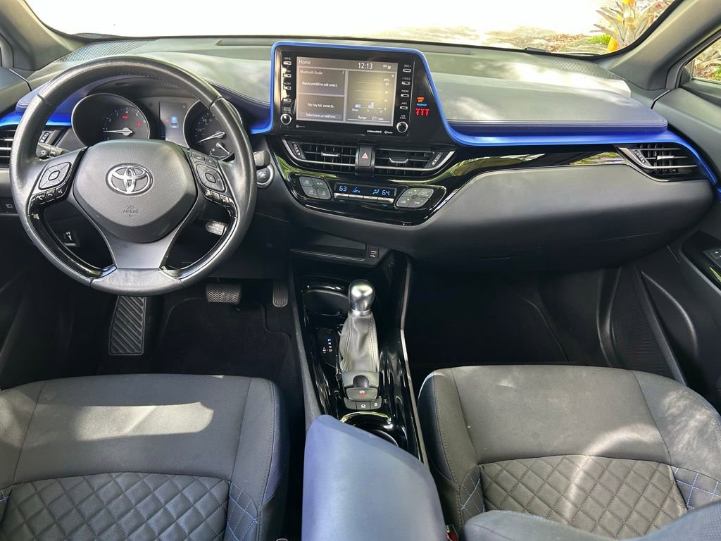 Used 2021 Toyota C-HR XLE image 11