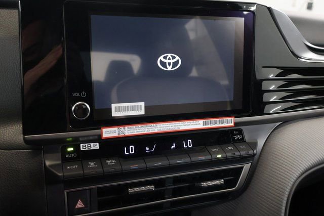 New 2026 Toyota Camry SE image 18