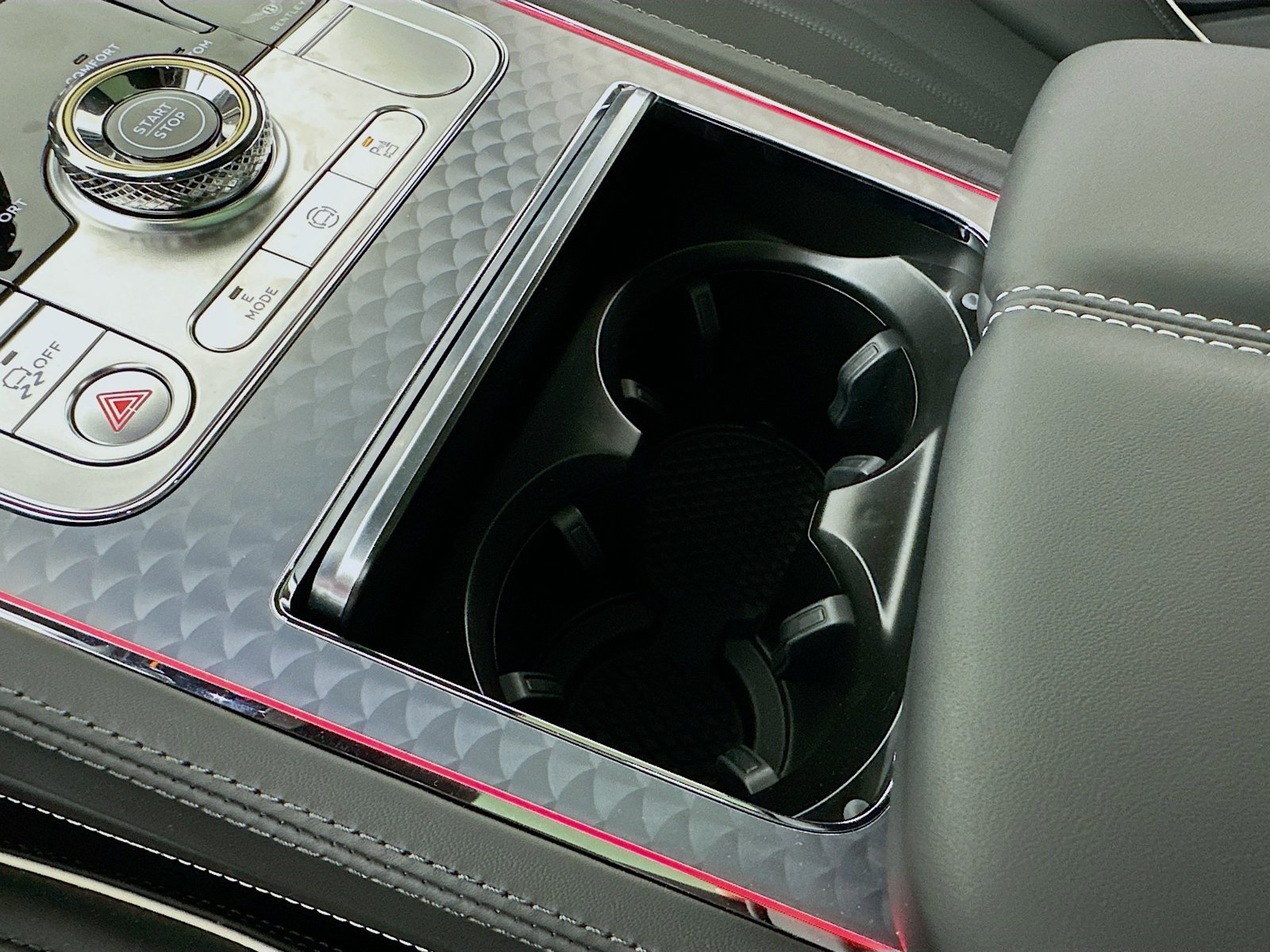 New 2025 Bentley Continental GT AWD/4WD image 32