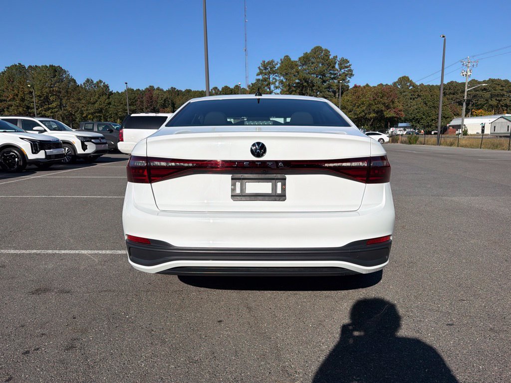 Used 2026 Volkswagen Jetta Sport FWD image 6