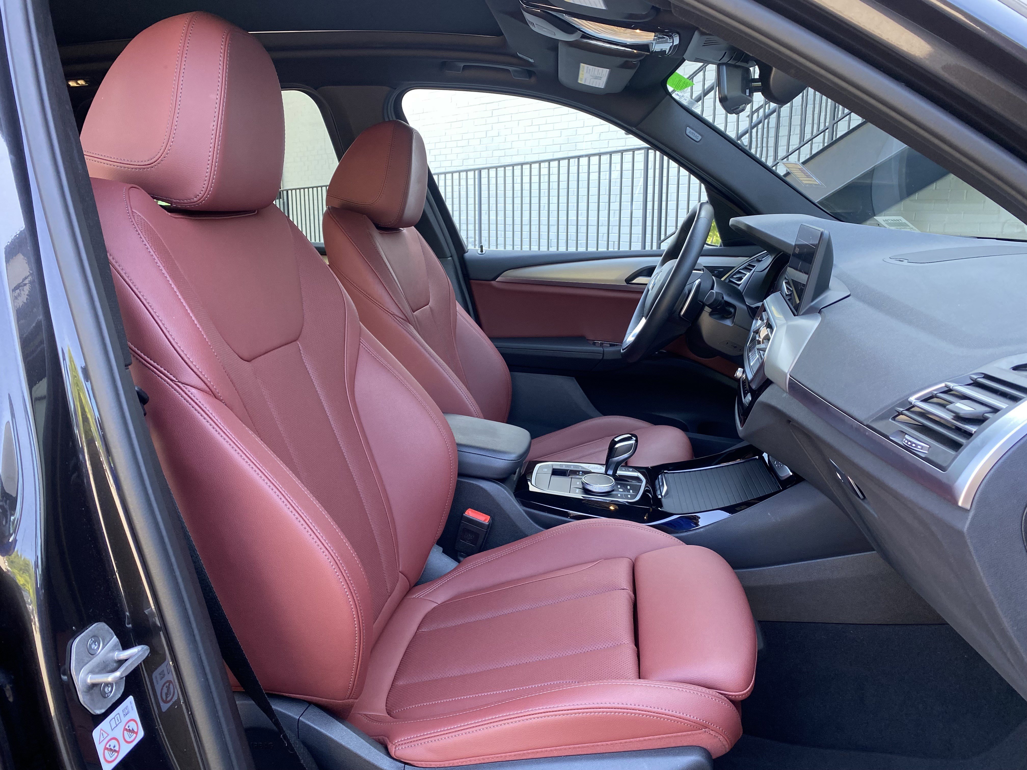 Used 2024 BMW X3 sDrive30i w/ Premium Package w/ZPA RWD image 35