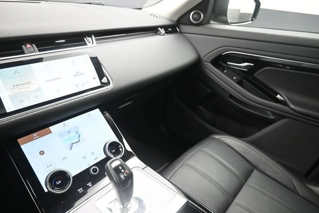Used 2023 Land Rover Range Rover Evoque S AWD/4WD image 29
