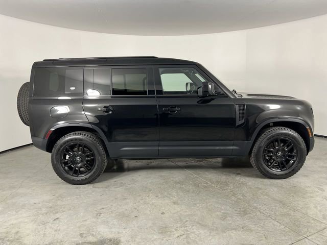 Used 2023 Land Rover Defender 110 S AWD/4WD image 9