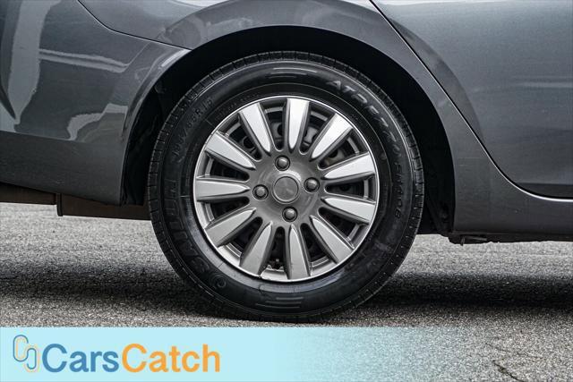 Used 2021 Nissan Versa S image 4