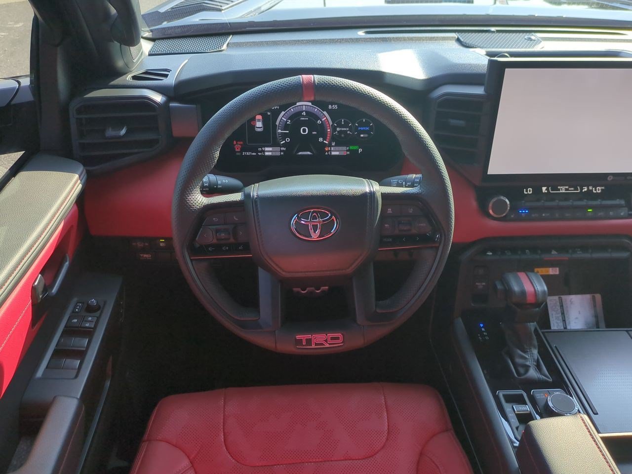 Used 2024 Toyota Sequoia TRD Pro AWD/4WD image 33