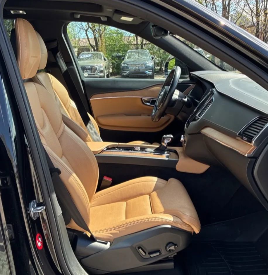 Used 2018 Volvo XC90 T6 Inscription w/ Convenience Package AWD/4WD image 10