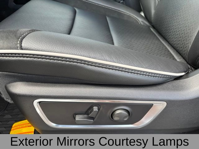 New 2026 RAM 1500 Laramie w/ Sport Appearance Package AWD/4WD image 16