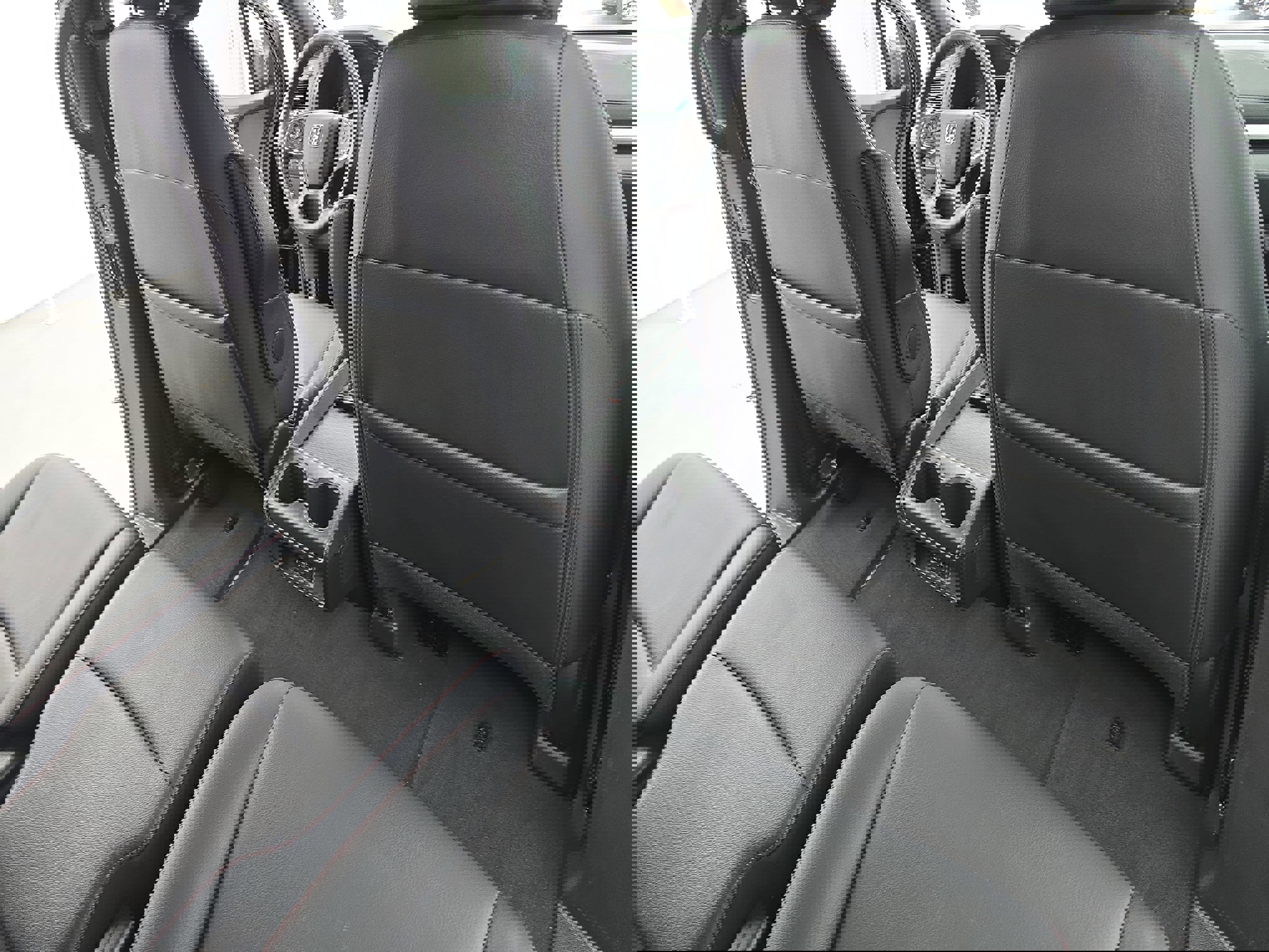 Used 2024 Honda Odyssey Sport image 11