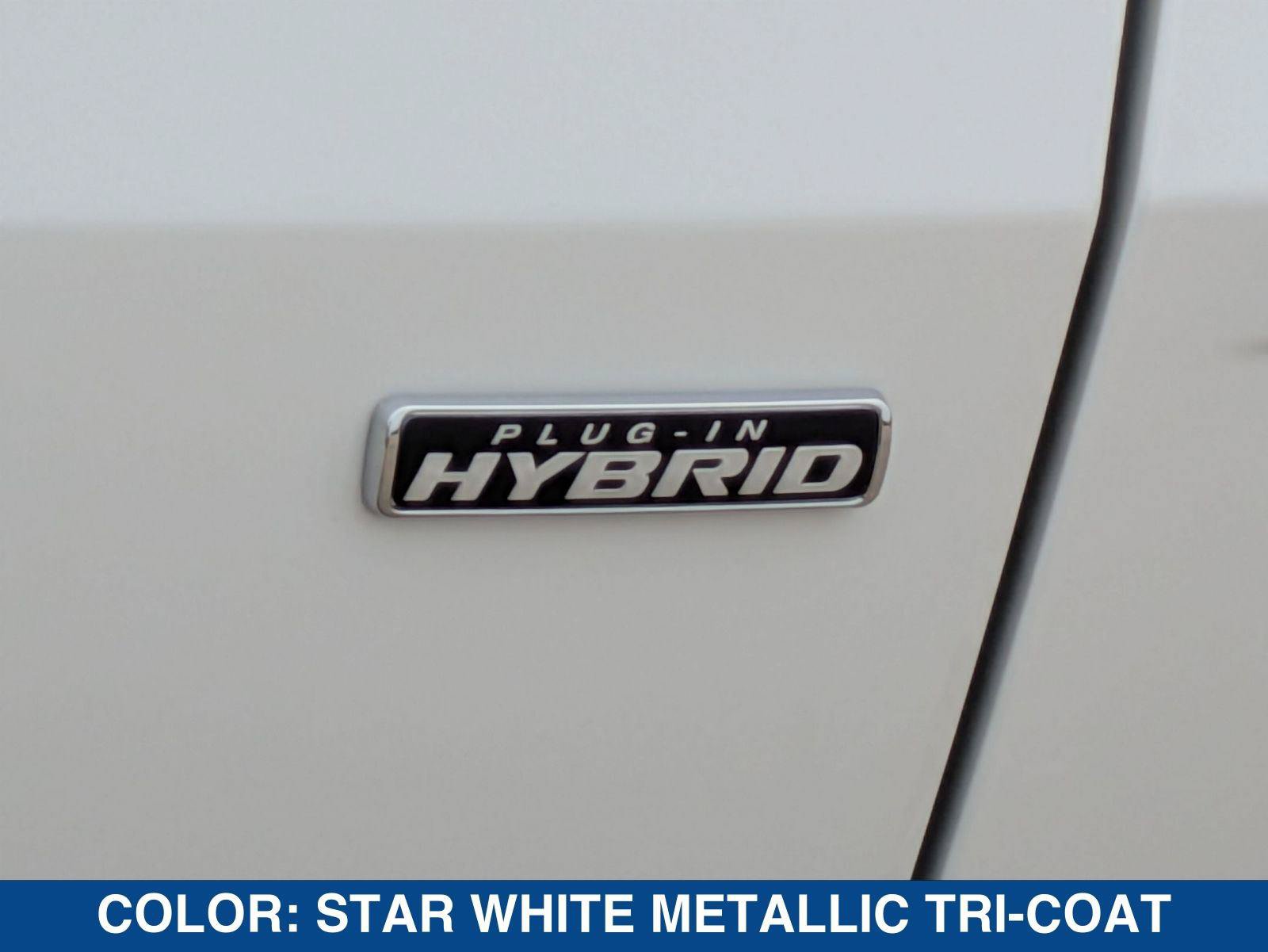 New 2025 Ford Escape SE FWD image 25