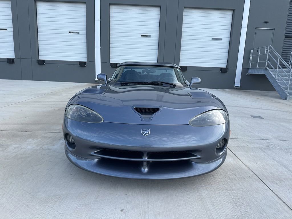 Used 2000 Dodge Viper RT/10 RWD image 2