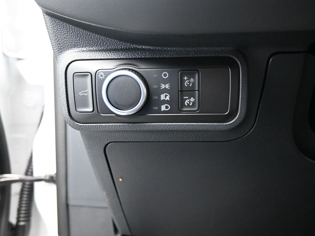 New 2026 Ford Explorer Active image 12