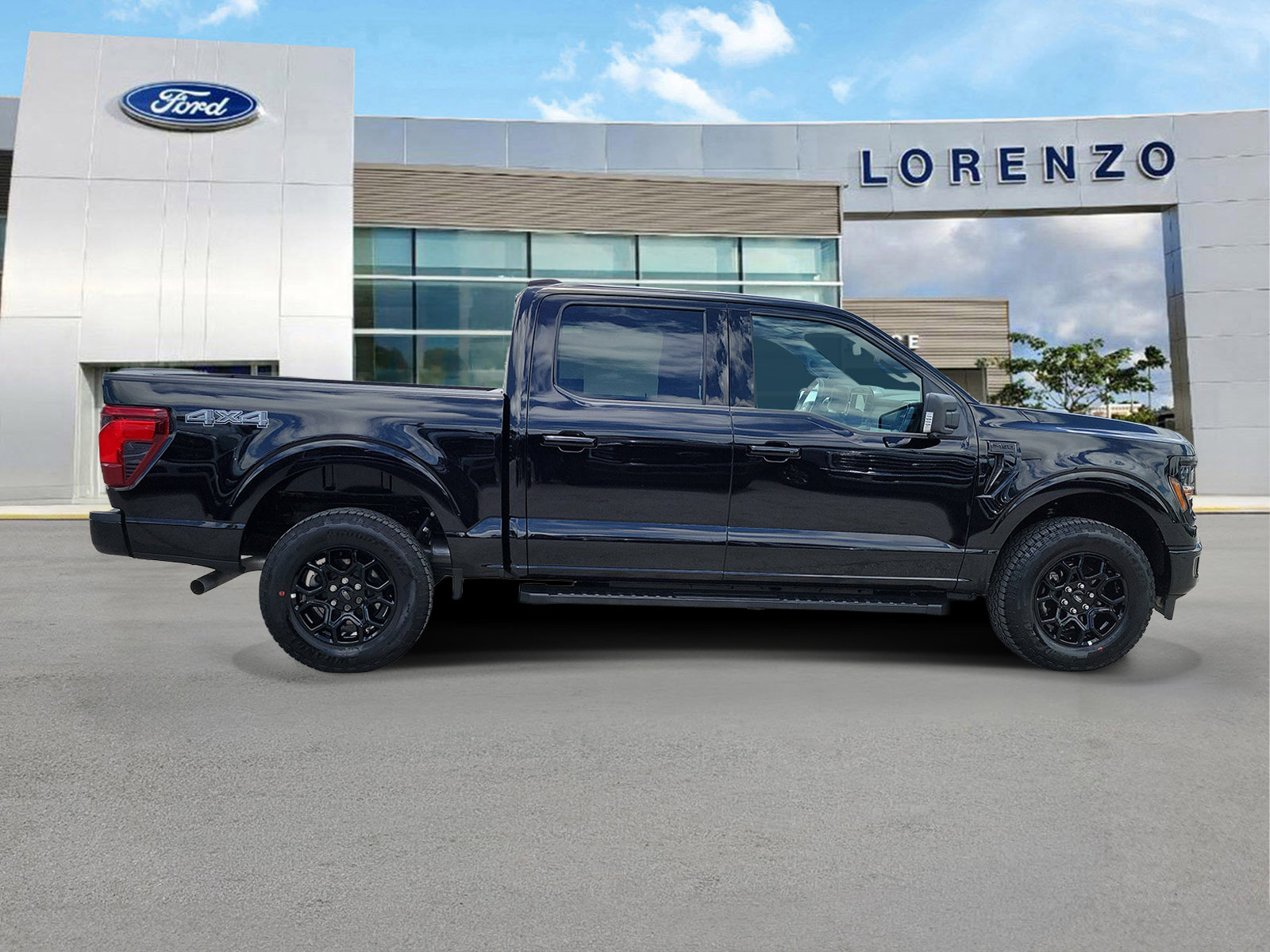 Used 2026 Ford F150 XLT w/ Equipment Group 302A MID AWD/4WD image 4