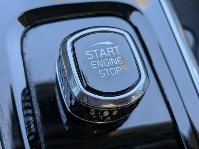 Used 2023 Volvo XC90 B6 Plus w/ Protection Package Premier image 36
