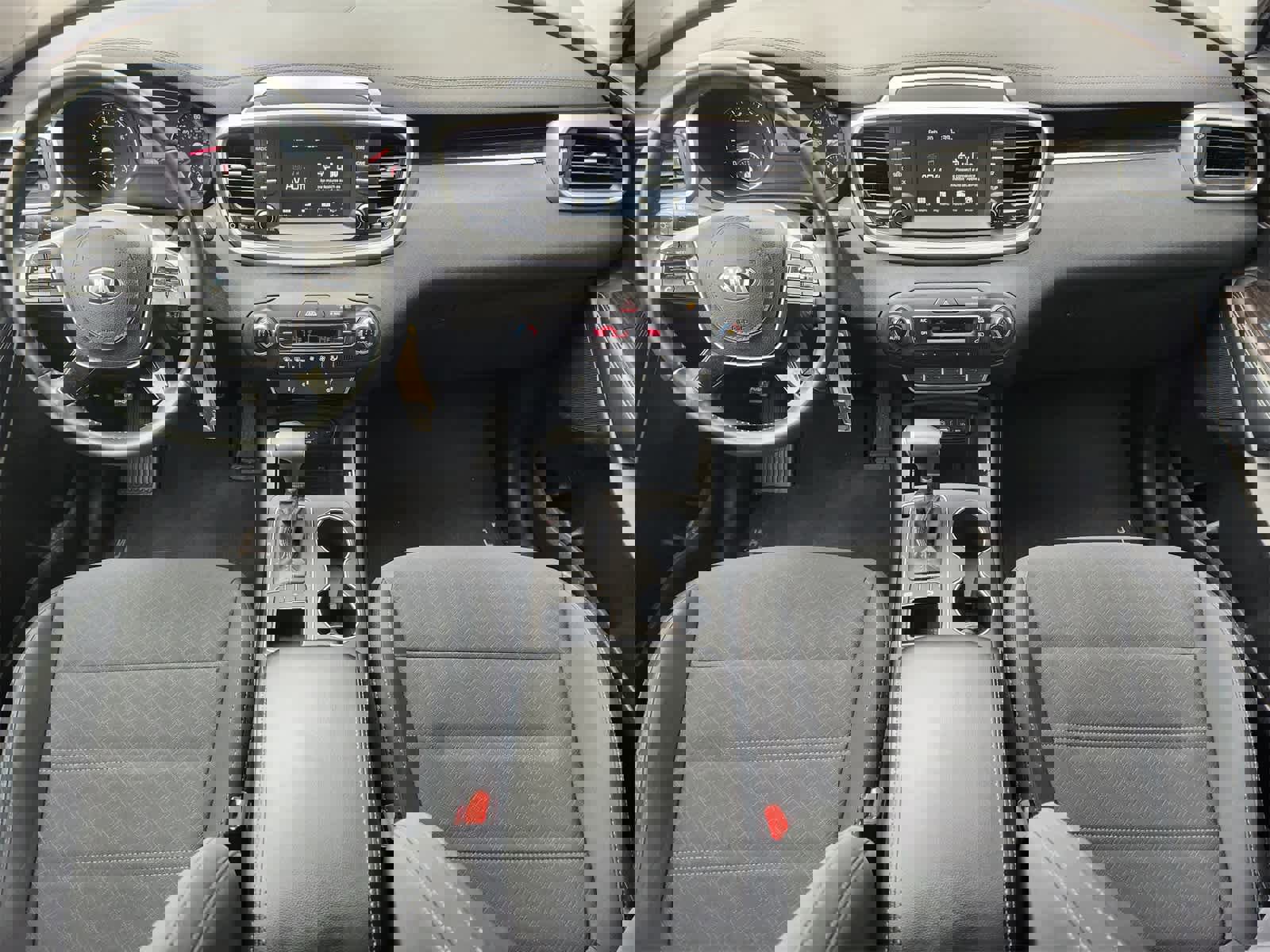 Used 2019 Kia Sorento S image 23