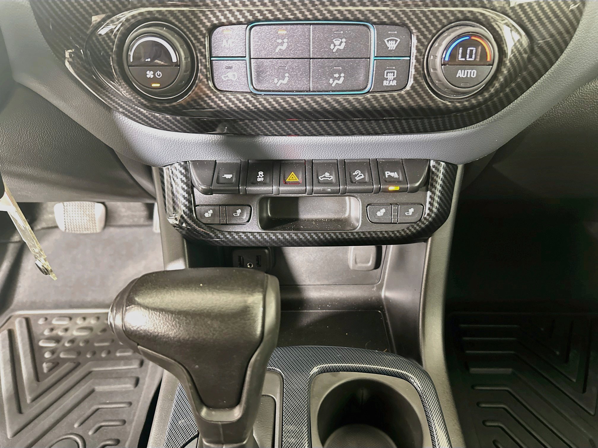 Used 2021 Chevrolet Colorado Z71 w/ LPO, Power Package RWD image 22