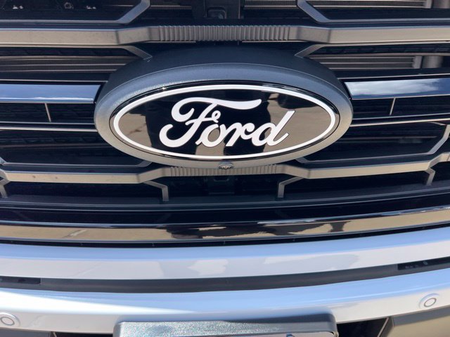 New 2026 Ford F150 XLT w/ Equipment Group 302A MID RWD image 9