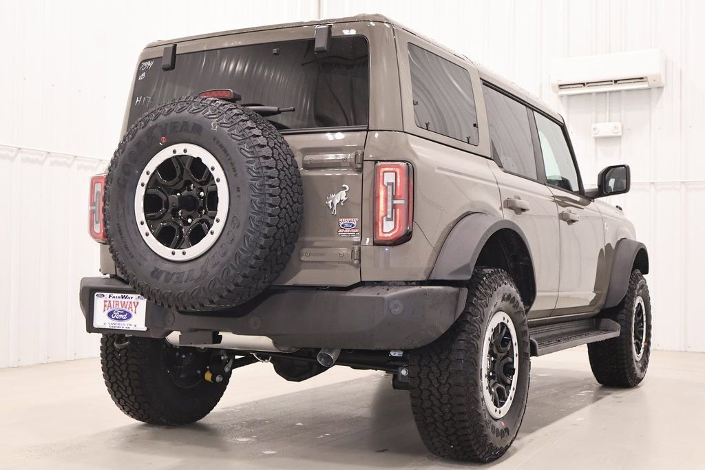 New 2025 Ford Bronco Outer Banks w/ Sasquatch Package image 8