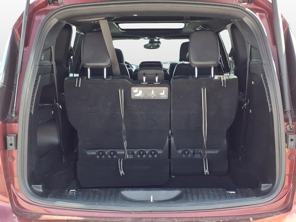 Used 2020 Chrysler Pacifica Touring-L Plus w/ Advanced Safetytec Group image 9