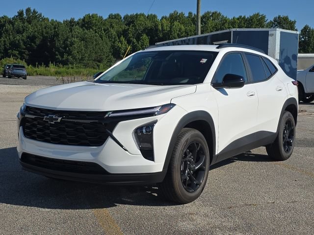 Used 2026 Chevrolet Trax LT w/ Driver Confidence Package