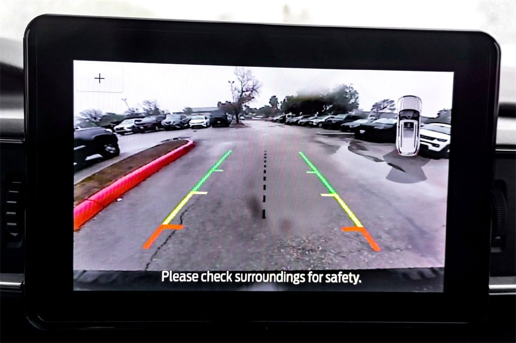 Used 2023 Ford Explorer XLT w/ Equipment Group 202A image 24