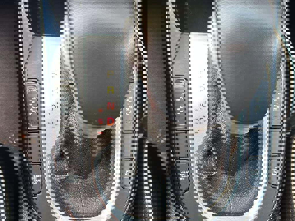 Used 2023 Kia Forte GT-Line w/ GT-Line Premium Package image 8