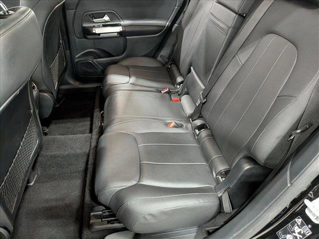 Used 2023 Mercedes-Benz GLB 250 image 19