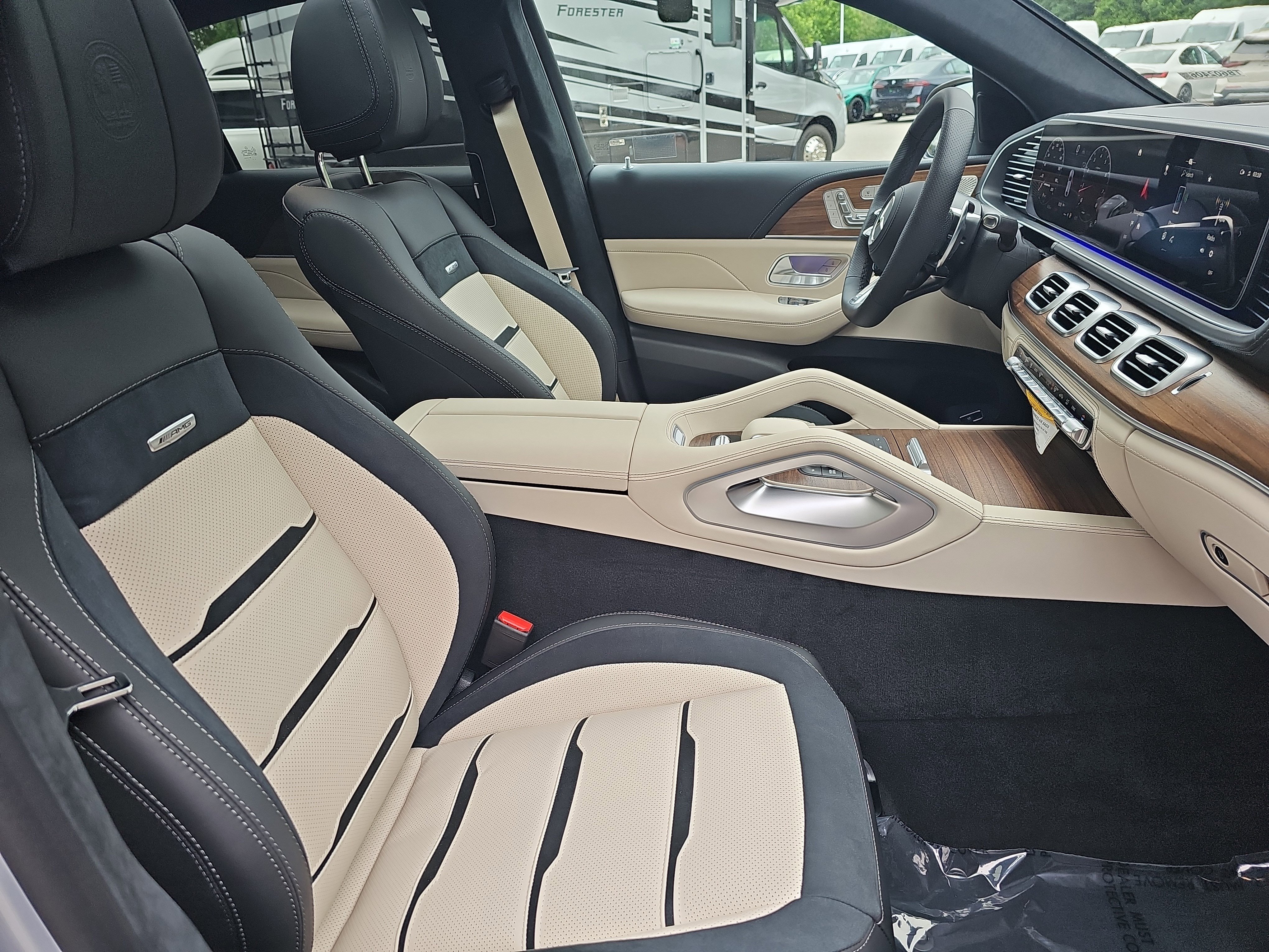 New 2026 Mercedes-Benz GLE 63 AMG S image 10