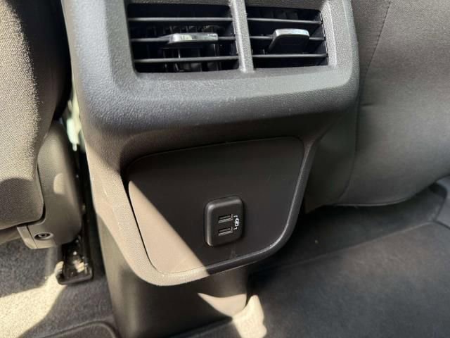 Used 2024 Chevrolet Equinox LT image 14