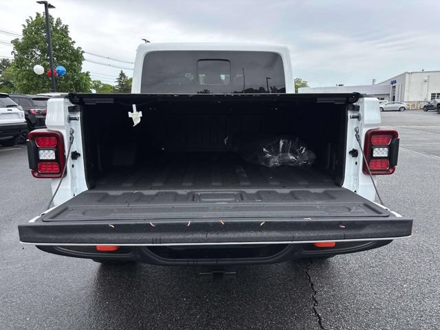 New 2026 Jeep Gladiator Mojave AWD/4WD image 4