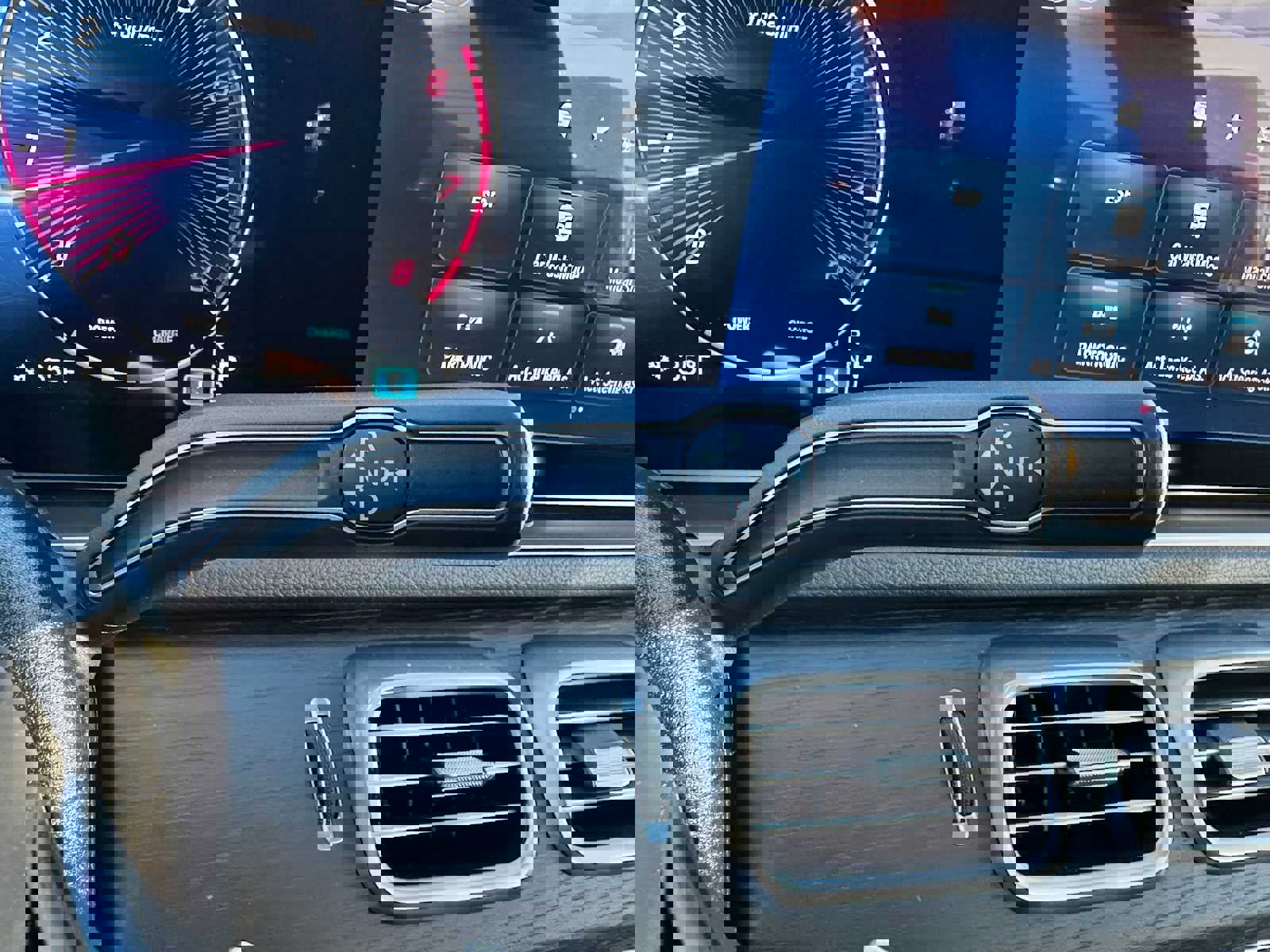 Used 2026 Mercedes-Benz GLE 450 4MATIC image 39