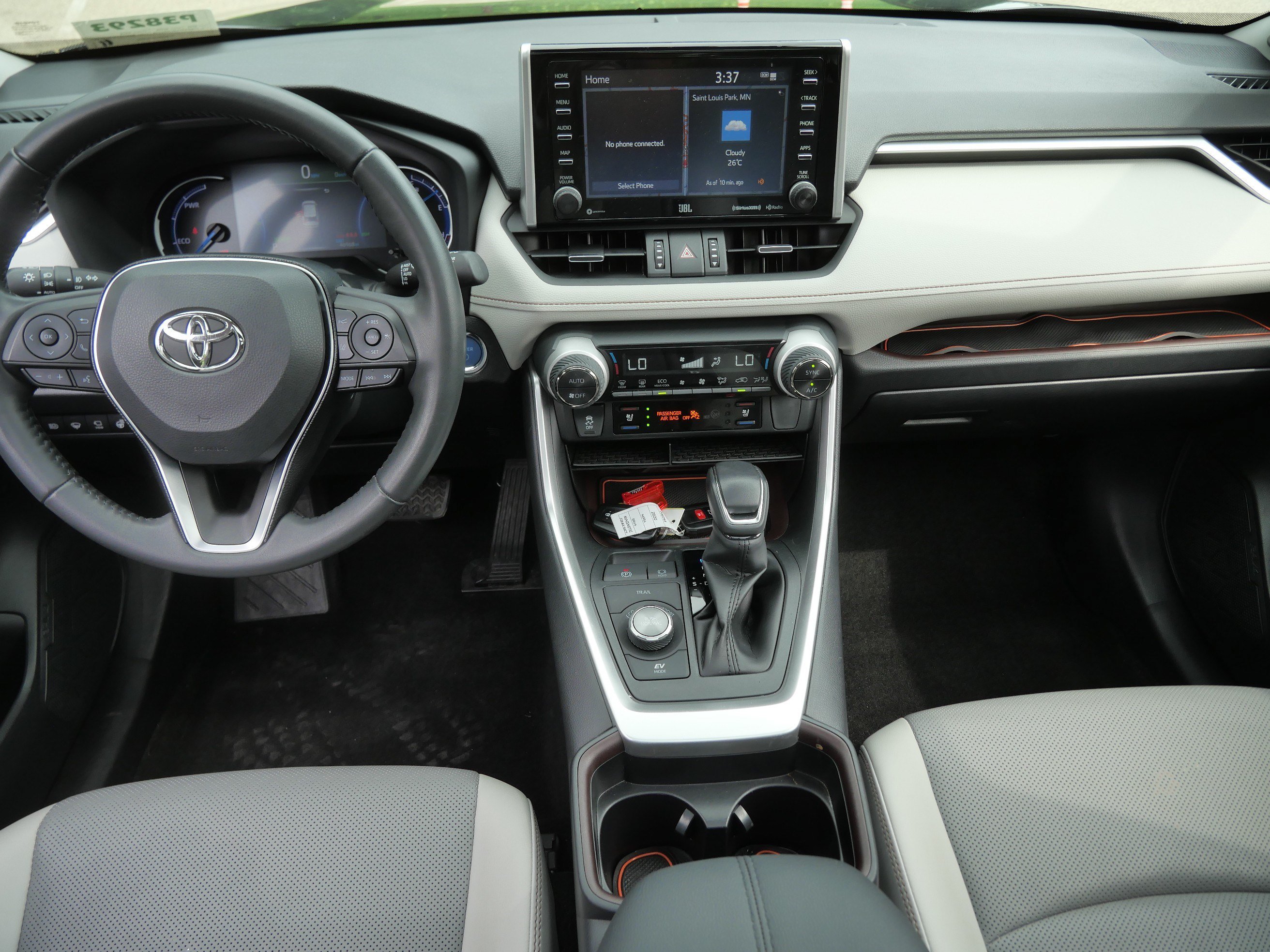 Used 2020 Toyota RAV4 Limited AWD/4WD image 11