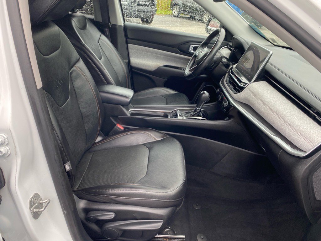 Used 2022 Jeep Compass Latitude image 27