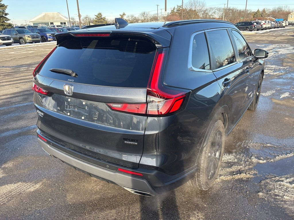 Used 2023 Honda CR-V Sport Touring image 3