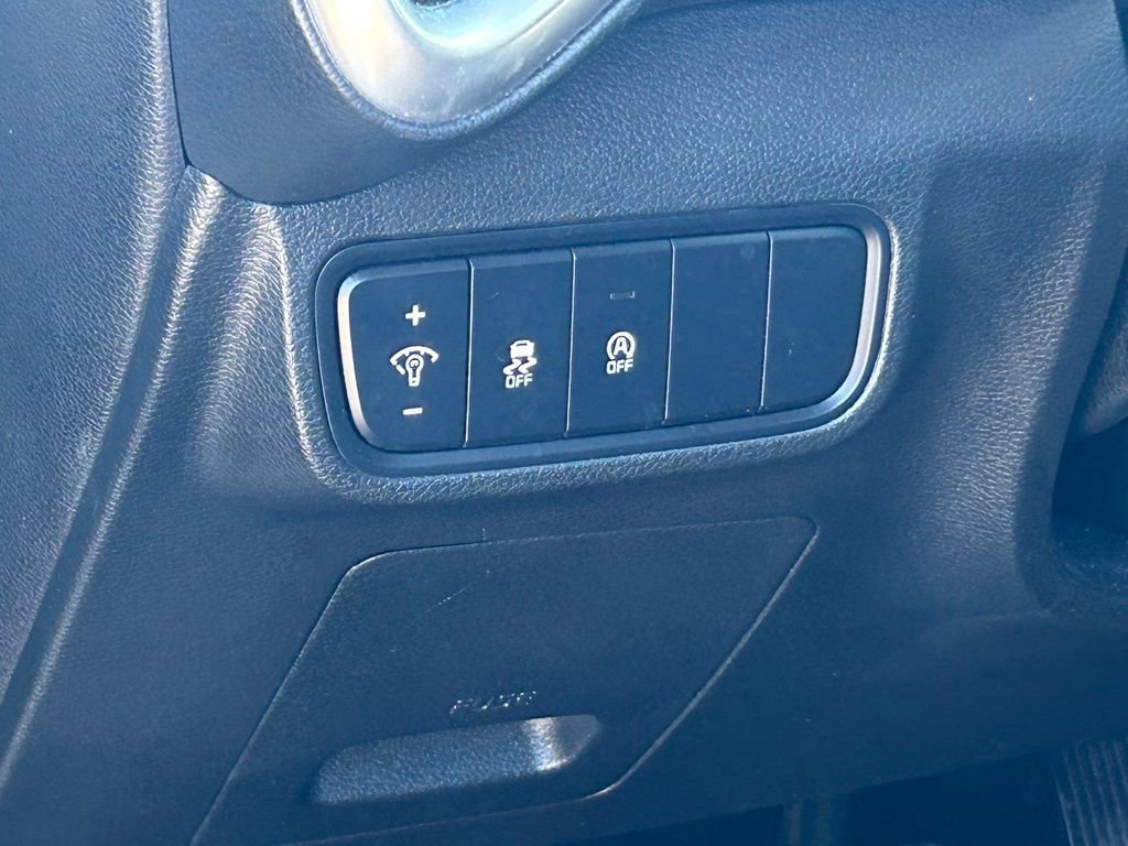 Used 2023 Kia Soul LX w/ Option Group 015 image 33