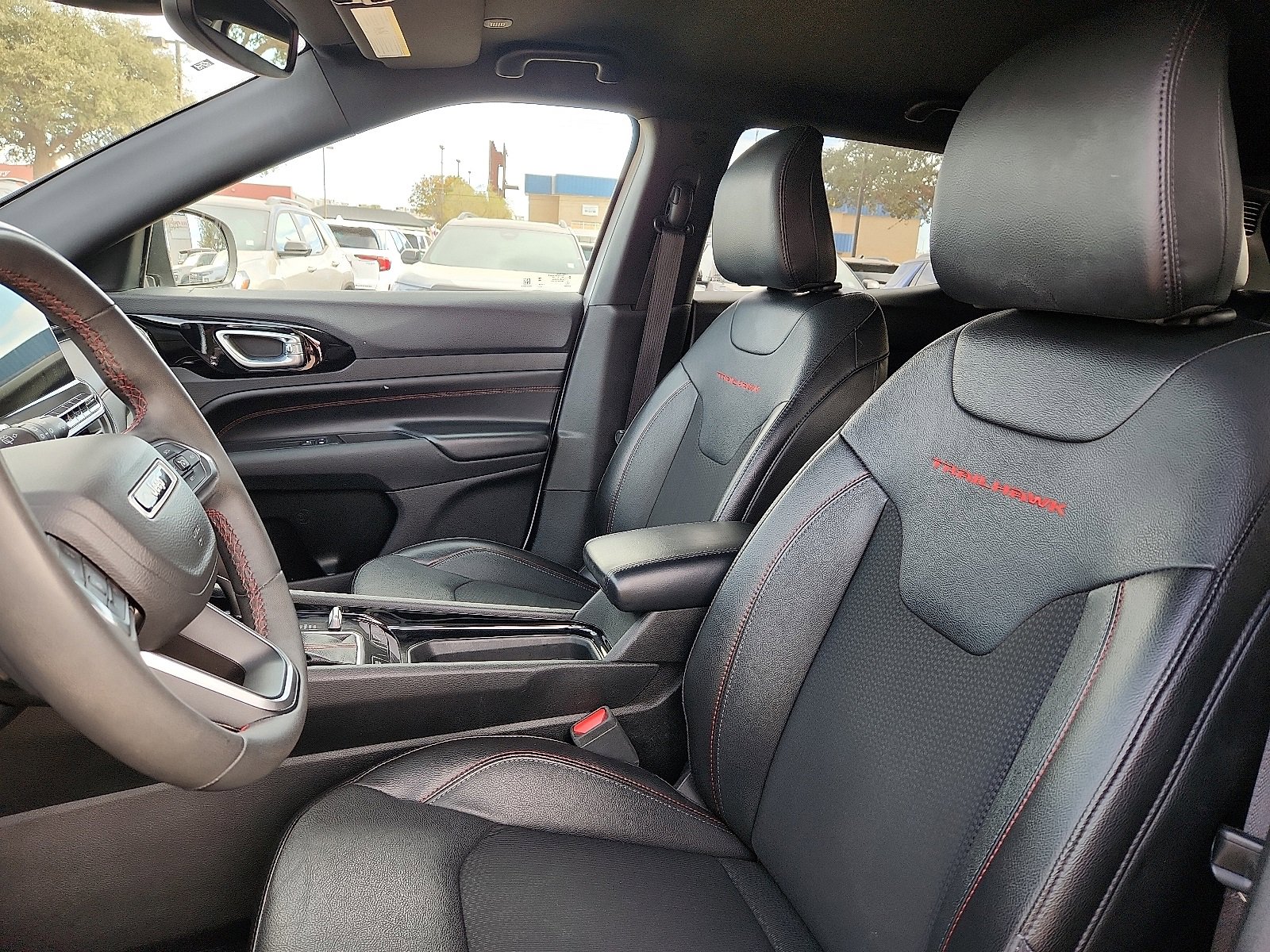 Used 2023 Jeep Compass Trailhawk image 13