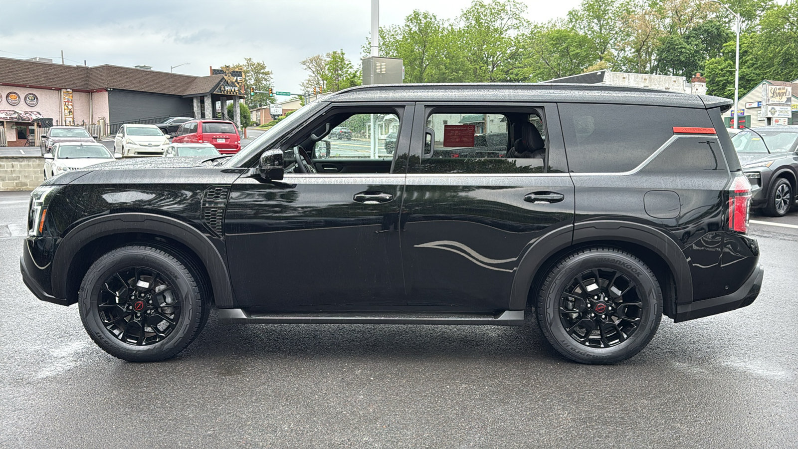 Certified 2025 Nissan Armada PRO-4X w/ Pro-4X Premium Package AWD/4WD image 4