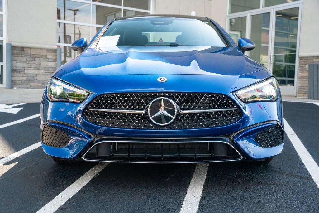 Used 2024 Mercedes-Benz CLE 300 4MATIC Coupe image 4