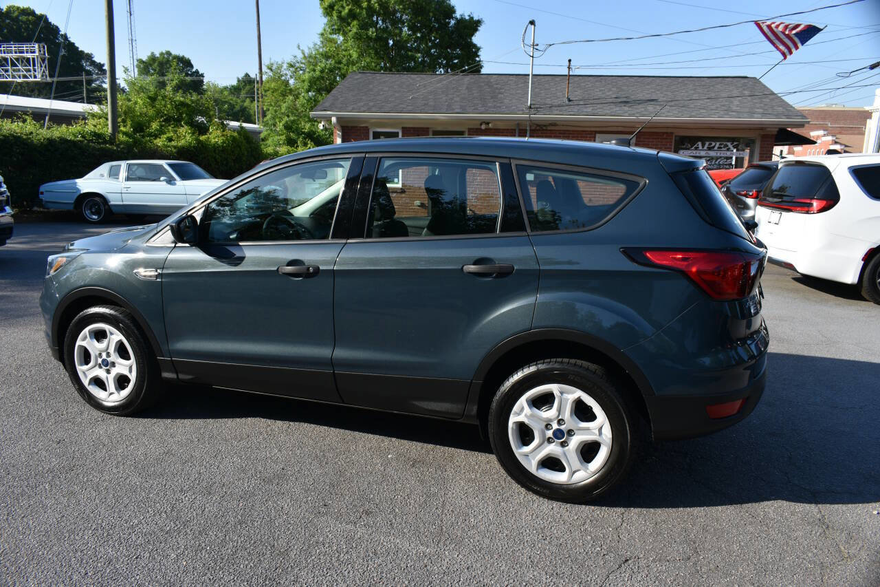 Used 2019 Ford Escape S FWD image 38