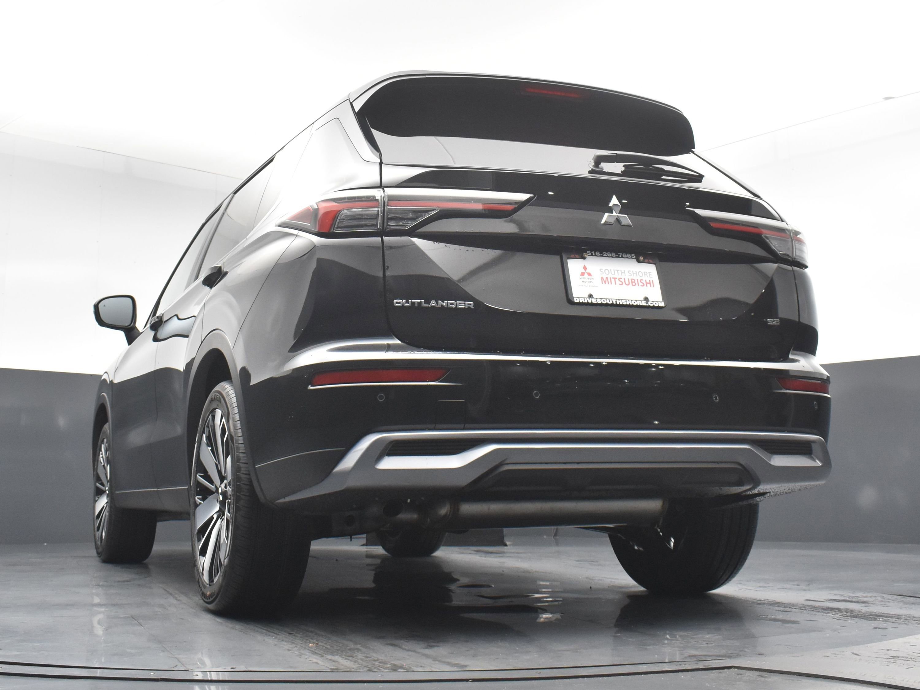 New 2026 Mitsubishi Outlander LE image 22