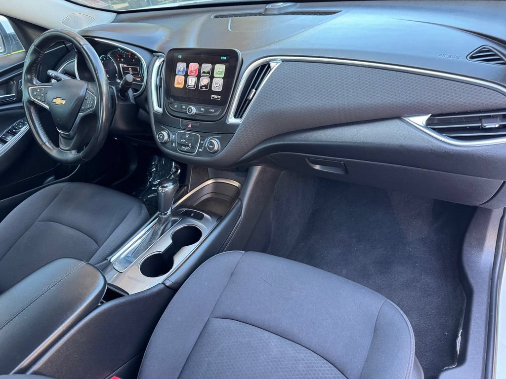 Used 2016 Chevrolet Malibu LT FWD image 23