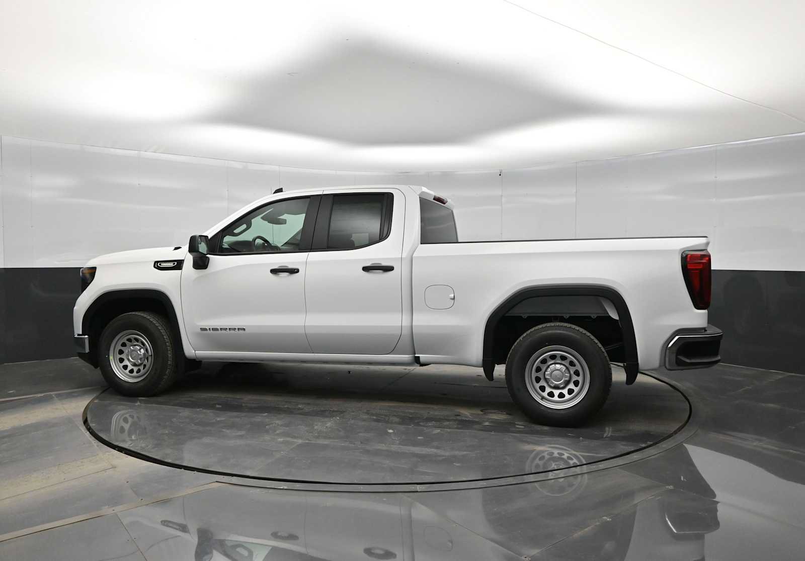 New 2026 GMC Sierra 1500 Pro w/ Convenience Package RWD image 5