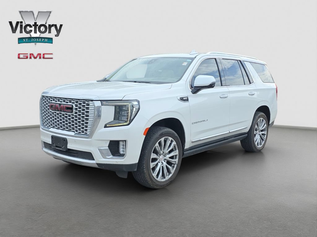 Used 2021 GMC Yukon Denali w/ Denali Premium Package AWD/4WD image 3