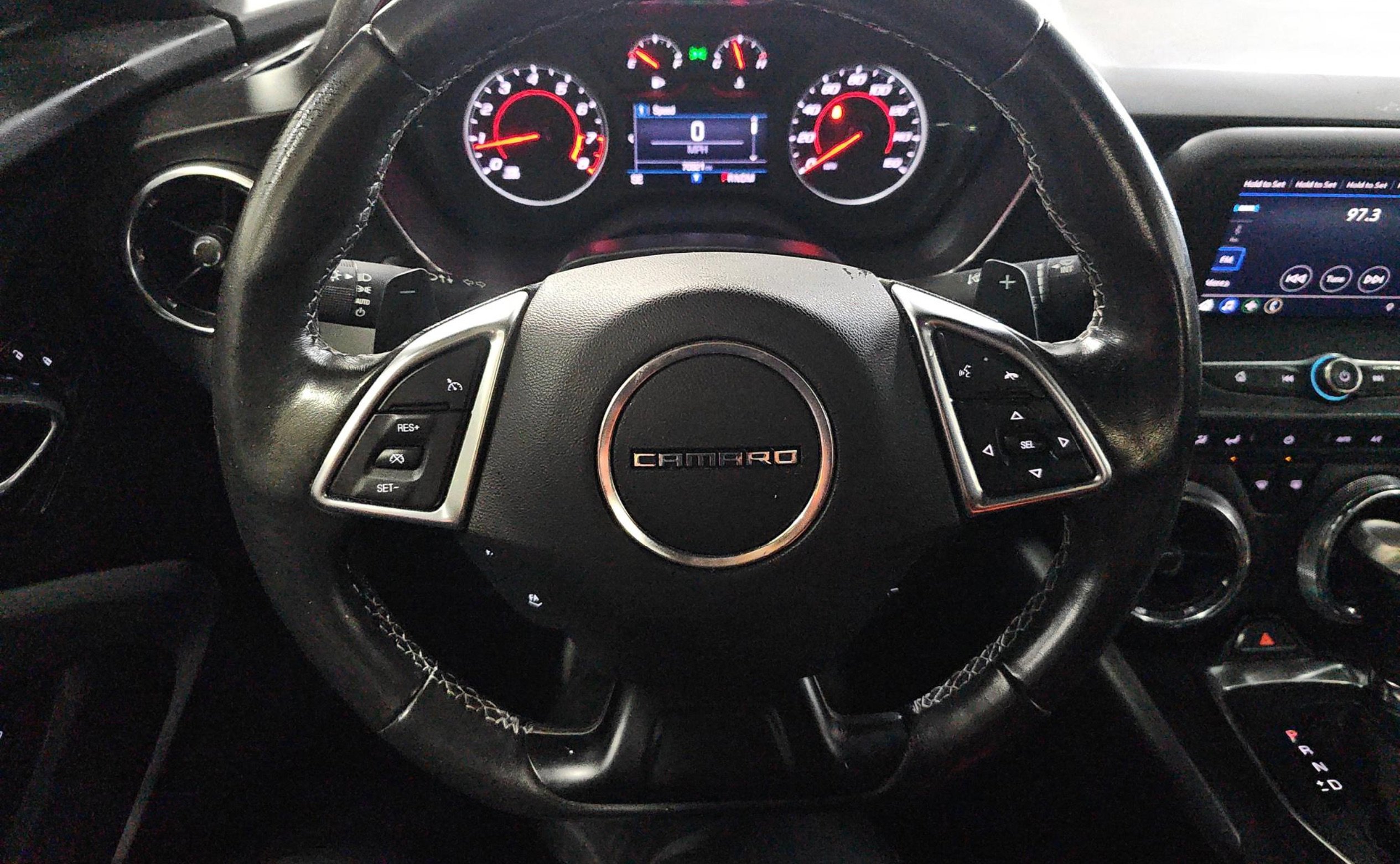 Used 2020 Chevrolet Camaro LT RWD image 6