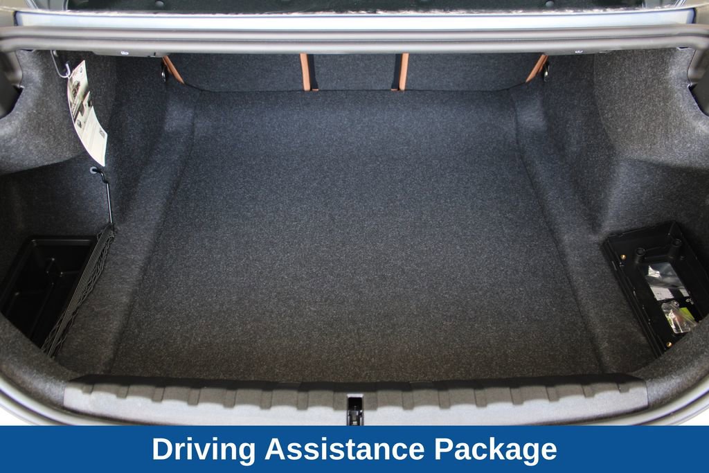 Used 2025 BMW 430i xDrive Coupe w/ Premium Package image 23